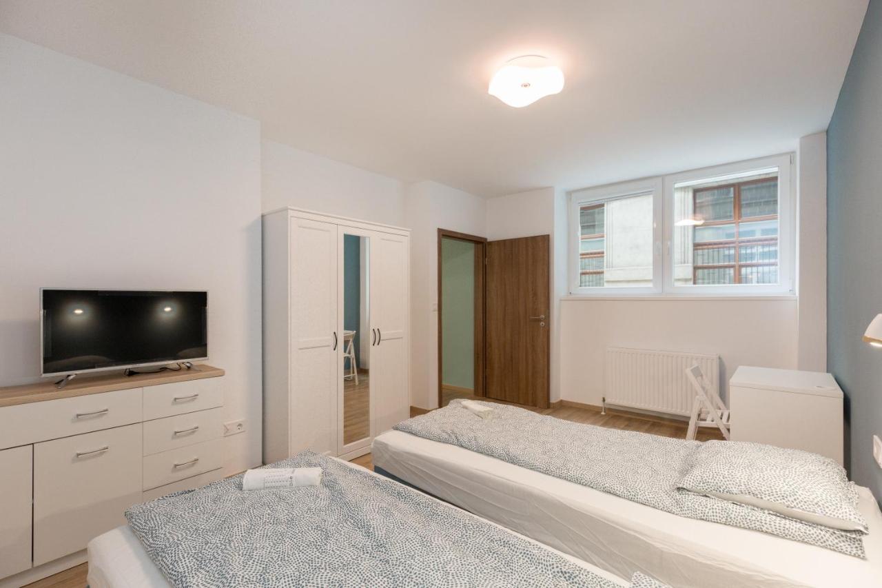 Apartamento Minimalist Styled Tiny Ap @new York Cafe Budapest